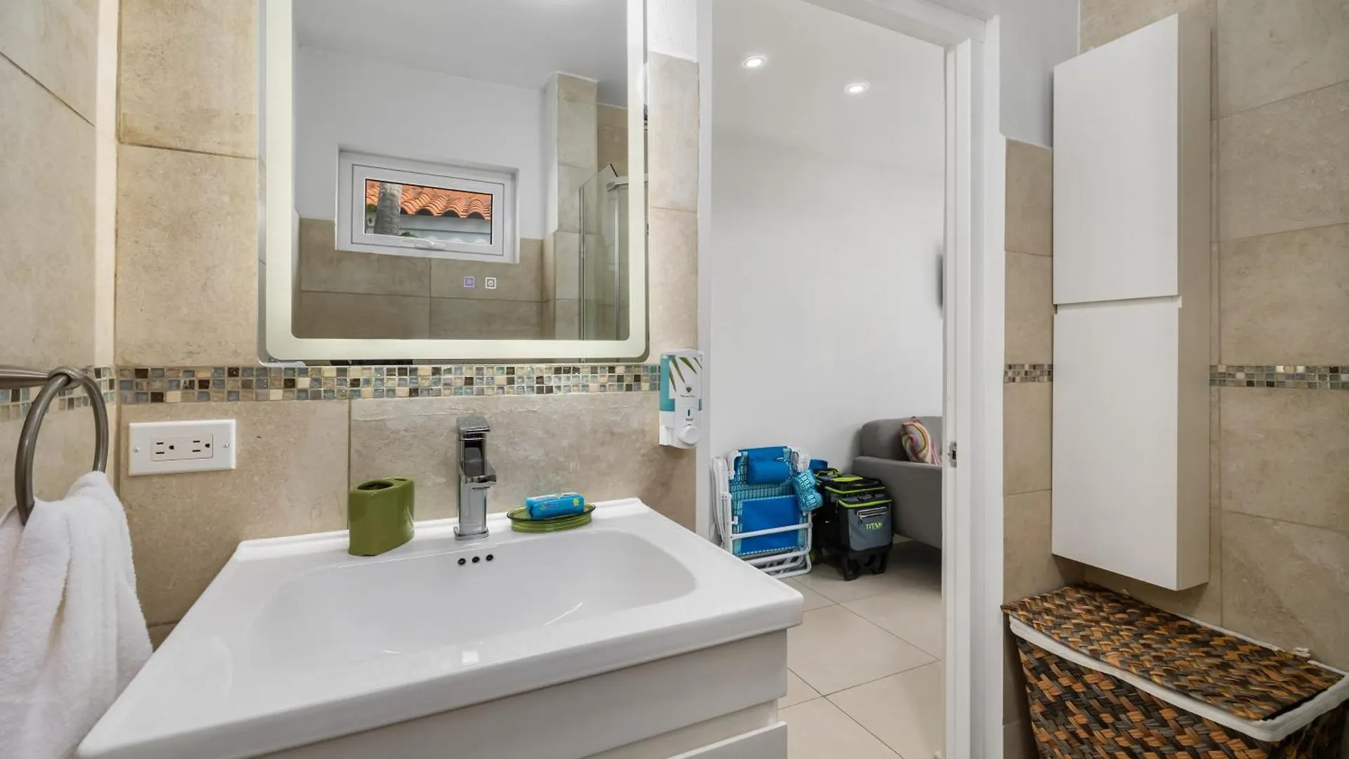 Adele'S Apartment With Pool, 5 Minutes Walk To The Beach Palm Beach Aruba