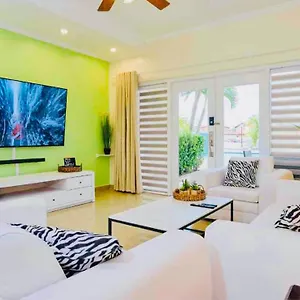 Eagle Beach Aruba Breeze Condominium Lime Palm Beach